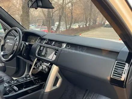 Land Rover Range Rover 2014 года за 29 500 000 тг. в Алматы – фото 16