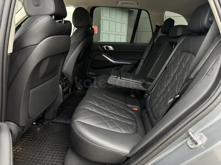 Land Rover Range Rover 2018 года за 33 500 000 тг. в Алматы – фото 32