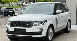 Land Rover Range Rover 2018 годаүшін33 500 000 тг. в Алматы