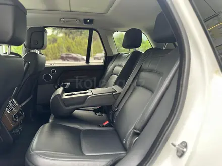 Land Rover Range Rover 2018 года за 33 500 000 тг. в Алматы – фото 15