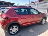 Renault Sandero Stepway 2015 года за 3 600 000 тг. в Алматы – фото 3