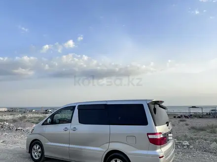 Toyota Alphard 2004 года за 8 000 000 тг. в Актау