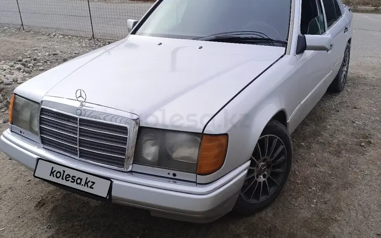 Mercedes-Benz E 200 1992 года за 1 600 000 тг. в Талдыкорган