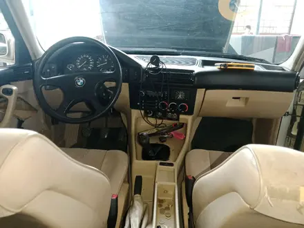 BMW 520 1990 года за 2 000 000 тг. в Алматы – фото 5