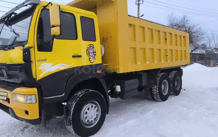 Howo  ZZ3327 2013 годаfor13 000 000 тг. в Петропавловск