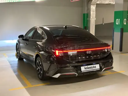 Hyundai Sonata 2023 года за 13 200 000 тг. в Алматы – фото 11
