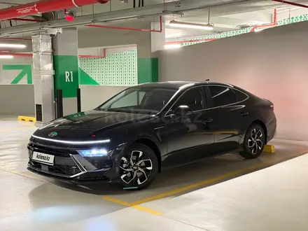 Hyundai Sonata 2023 года за 13 200 000 тг. в Алматы