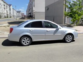 Daewoo Gentra