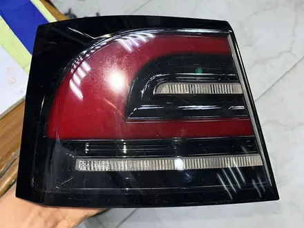 Фонарь Tesla model S 2022 за 250 000 тг. в Алматы