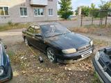 Nissan Bluebird 1994 годаүшін450 000 тг. в Семей – фото 2