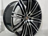 1041 R21 9J 5X112 ET26 66, 6 GLOSS BLACK MACHINED FACE за 500 000 тг. в Алматы