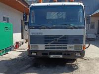 Volvo  FL 1995 года за 11 200 000 тг. в Алматы