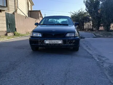 Toyota Carina E 1996 года за 1 400 000 тг. в Шымкент