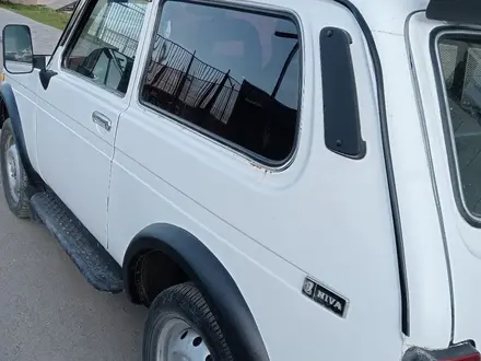 ВАЗ (Lada) Lada 2121 2003 года за 1 650 000 тг. в Караганда – фото 6