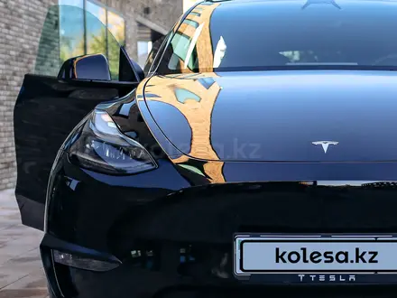 Tesla Model Y 2023 года за 23 500 000 тг. в Алматы – фото 10