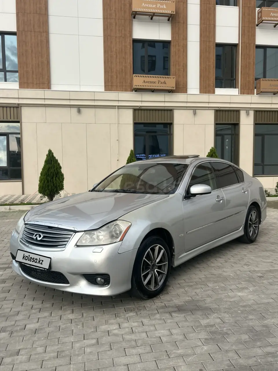 Infiniti m35, 2008