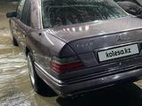 Mercedes-Benz E 200 1993 годаfor1 800 000 тг. в Алматы – фото 2