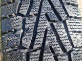Резина зимняя 2шт 225/70/16R за 60 000 тг. в Тараз