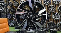 Диски HYUNDAI KIA Оригинал параметры R-15*4*100 в наличии Астана за 145 000 тг. в Астана