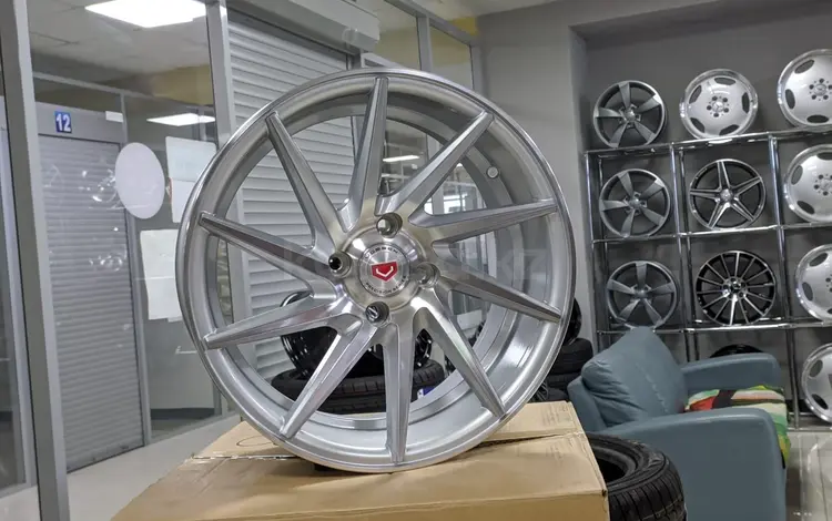 R 15 4X98 VOSSEN CVT за 220 000 тг. в Астана