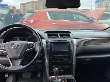 Toyota Camry 2015 года за 9 513 200 тг. в Астана – фото 9
