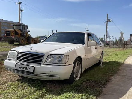 Mercedes-Benz S 320 1994 года за 2 500 000 тг. в Актобе – фото 2