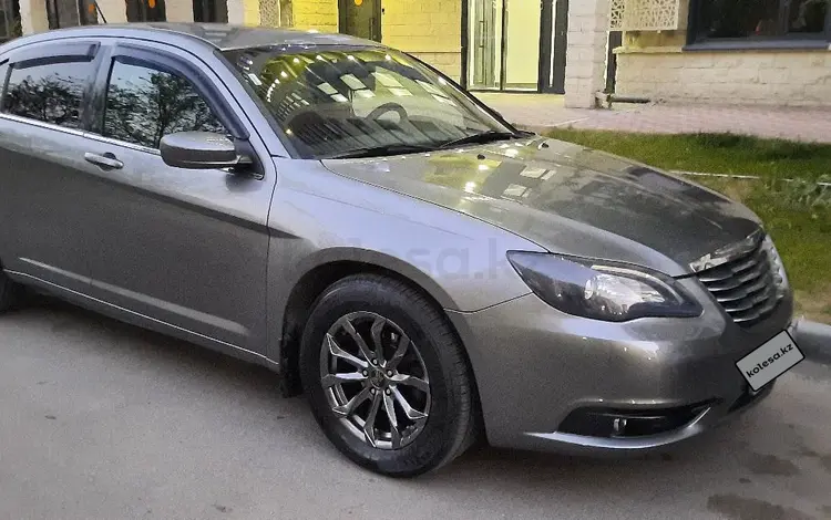 Chrysler 200 2012 года за 3 900 000 тг. в Алматы