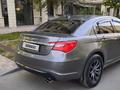 Chrysler 200 2012 года за 3 900 000 тг. в Алматы – фото 3