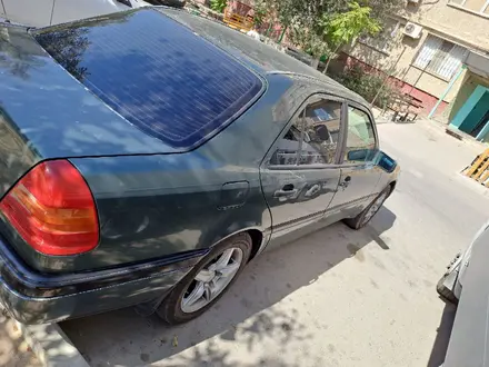 Mercedes-Benz C 180 1994 года за 2 200 000 тг. в Актау – фото 3