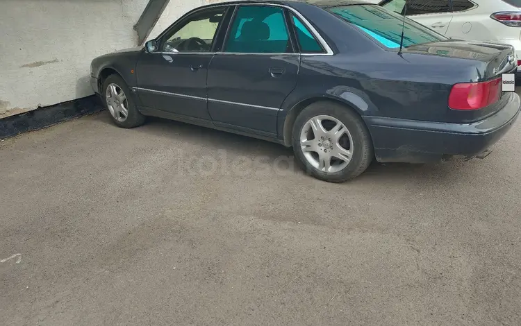 Audi A8 1997 года за 1 850 000 тг. в Караганда