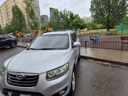 Hyundai Santa Fe 2009 года за 5 700 000 тг. в Астана – фото 6