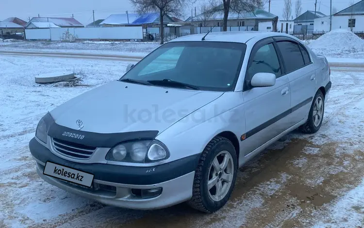 Toyota Avensis 1999 года за 2 200 000 тг. в Актобе