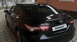 Toyota Camry 2019 года за 17 500 000 тг. в Алматы – фото 3