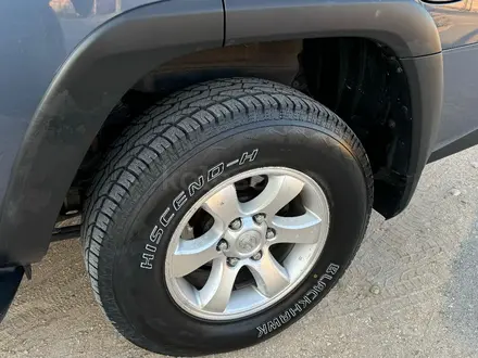 Toyota 4Runner 2012 года за 14 000 000 тг. в Актау – фото 8