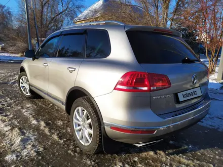 Volkswagen Touareg 2015 года за 14 990 000 тг. в Астана – фото 8