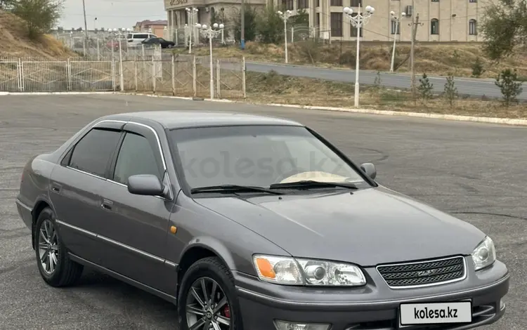 Toyota Camry 2000 года за 3 800 000 тг. в Шымкент