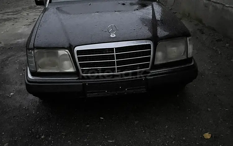 Mercedes-Benz E 200 1993 года за 820 000 тг. в Шу