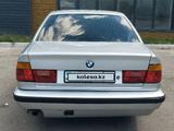 BMW 520 1991 годаfor1 750 000 тг. в Тараз – фото 3