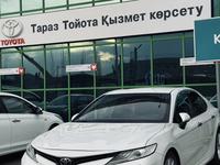 Toyota Camry 2020 года за 14 300 000 тг. в Тараз