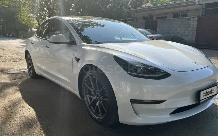 Tesla Model 3 2021 года за 34 000 000 тг. в Алматы