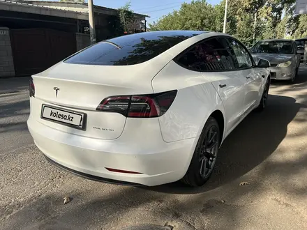 Tesla Model 3 2021 года за 34 000 000 тг. в Алматы – фото 5