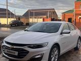 Chevrolet Malibu 2020 года за 8 500 000 тг. в Костанай – фото 2