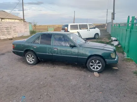 Mercedes-Benz E 260 1991 года за 1 000 000 тг. в Караганда – фото 2