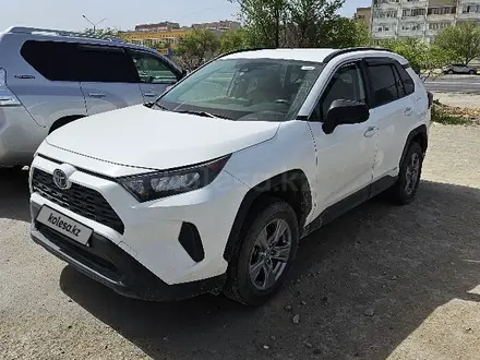 Toyota RAV4 2022 года за 18 000 000 тг. в Актау – фото 3