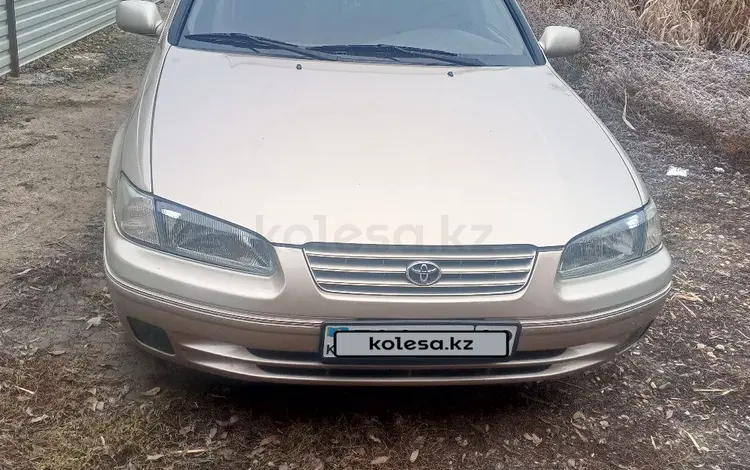 Toyota Camry 1997 годаfor3 800 000 тг. в Шымкент