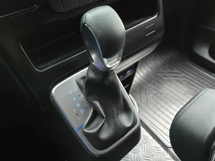 Hyundai Staria Van 2024 года за 16 500 000 тг. в Алматы – фото 15