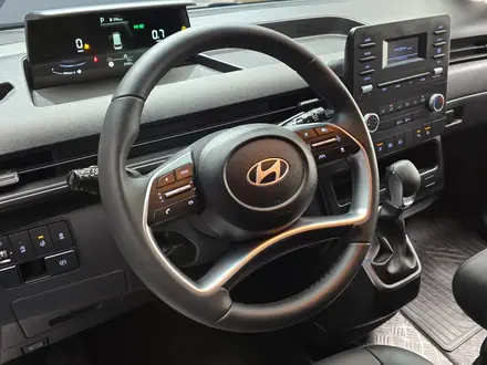 Hyundai Staria Van 2024 года за 16 500 000 тг. в Алматы – фото 12