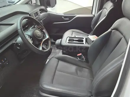 Hyundai Staria Van 2024 года за 16 500 000 тг. в Алматы – фото 9