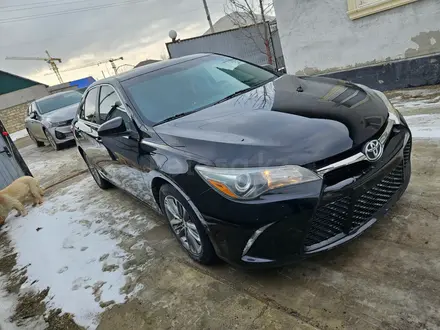 Toyota Camry 2015 года за 8 950 000 тг. в Атырау – фото 10