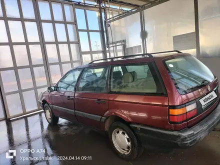 Volkswagen Passat 1991 года за 1 400 000 тг. в Уральск – фото 9